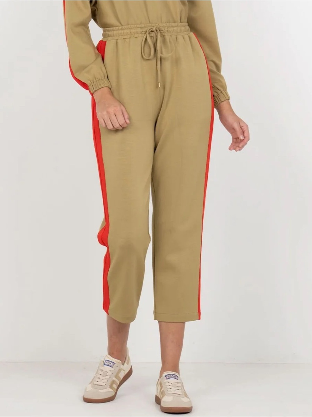 NWOT Emily McCarthy Joy Jogger in Cherry Spice